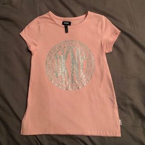 DKNY Girls pink Short Sleeve Shirt, Size 8-10